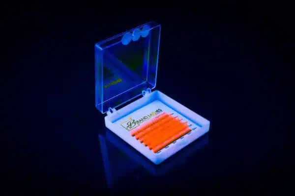 NEON LASHES (NEON ORANGE)