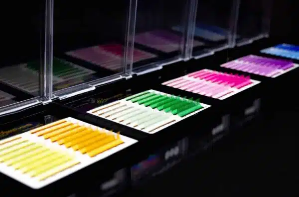 Rainbow Lashes (YELLOW-ORANGE)