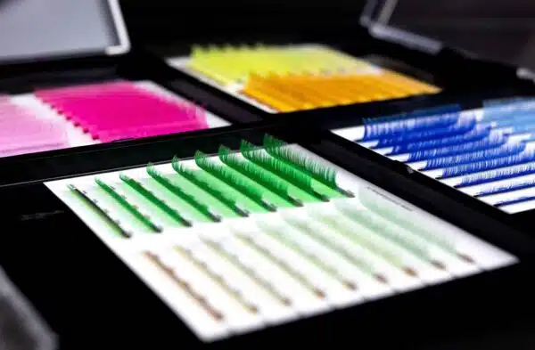 Rainbow Lashes (YELLOW-ORANGE)